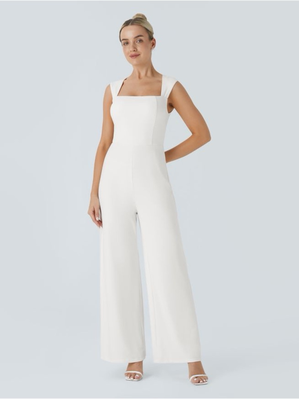 Halara Square Neck Sleeveless Jumpsuit
Womens Size Small